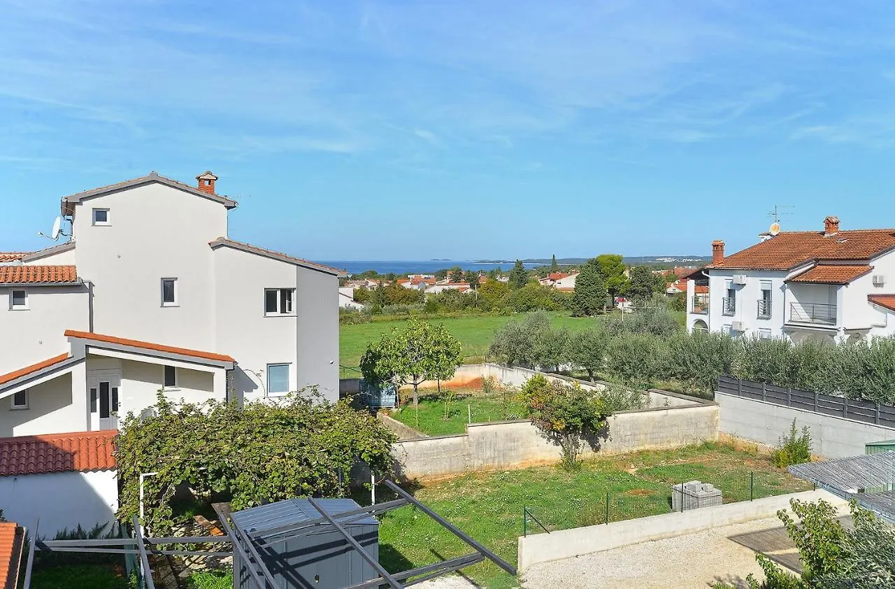 Apartments With A Parking Space Peroj, Fazana - 20731 Croatia
