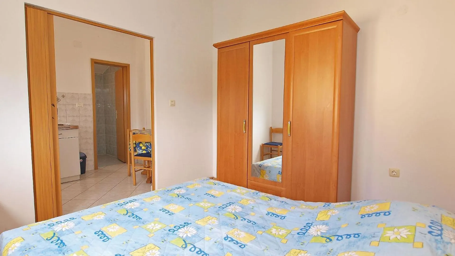 Apartments With A Parking Space Peroj, Fazana - 20731 0*,  Croatia